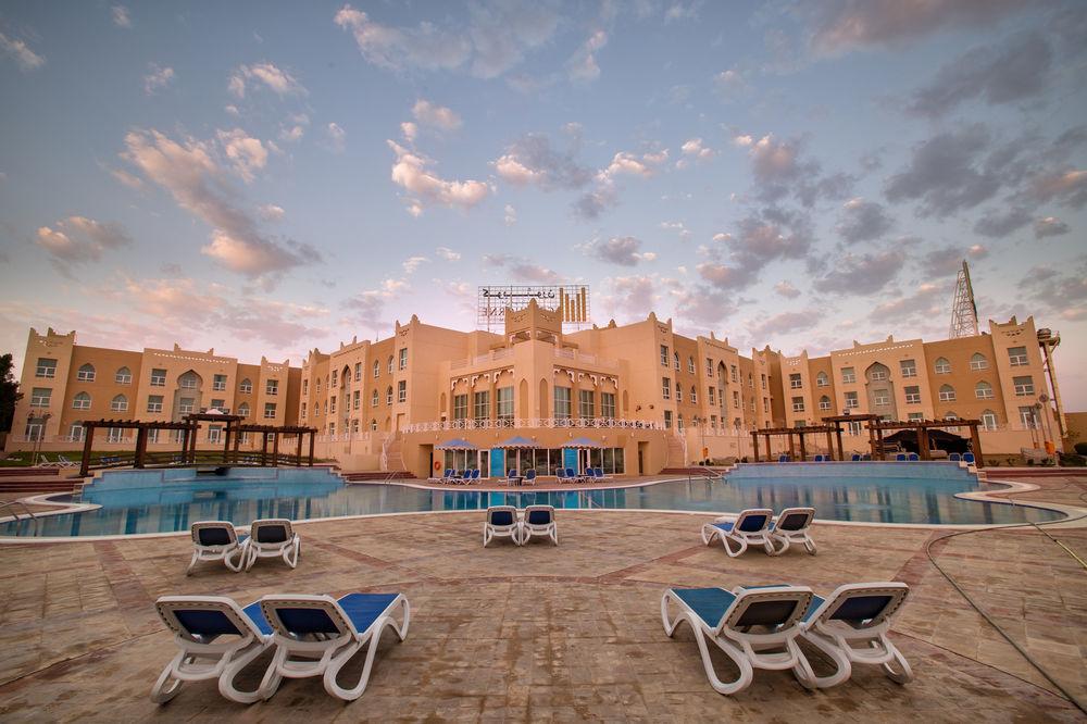 Copthorne Al Jahra Hotel & Resort Kuwait City Esterno foto