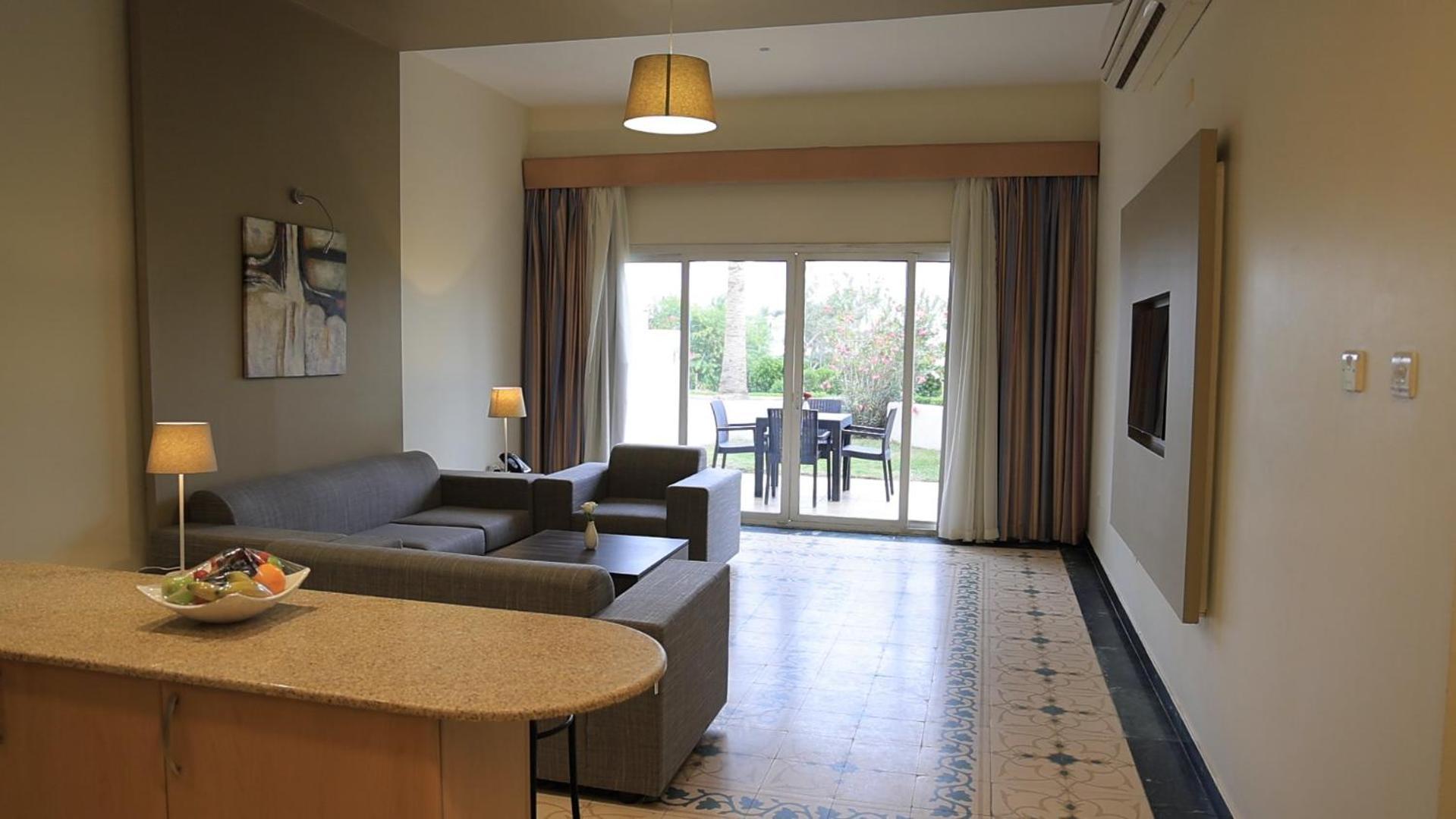 Copthorne Al Jahra Hotel & Resort Kuwait City Esterno foto