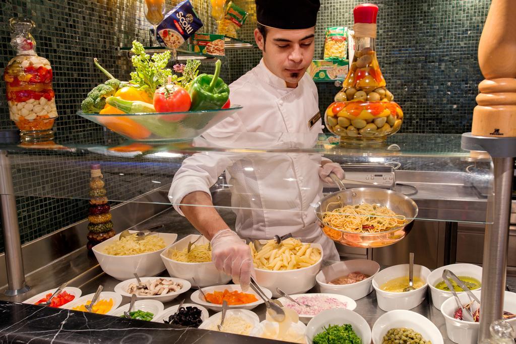 Copthorne Al Jahra Hotel & Resort Kuwait City Esterno foto